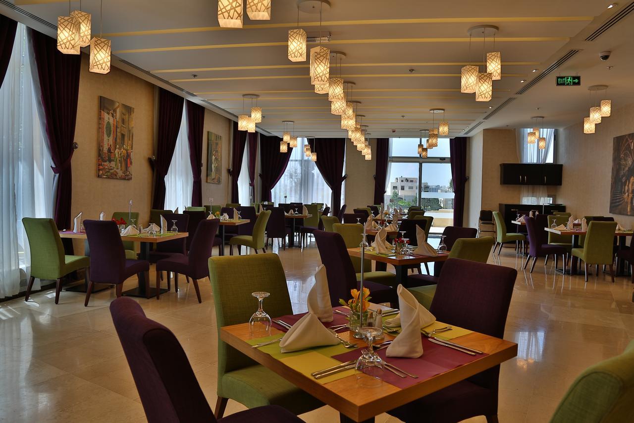 Olive Tree Amman Hotel Buitenkant foto